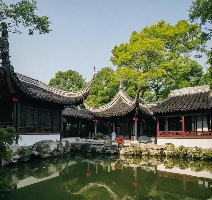 福建旧梦餐饮有限公司